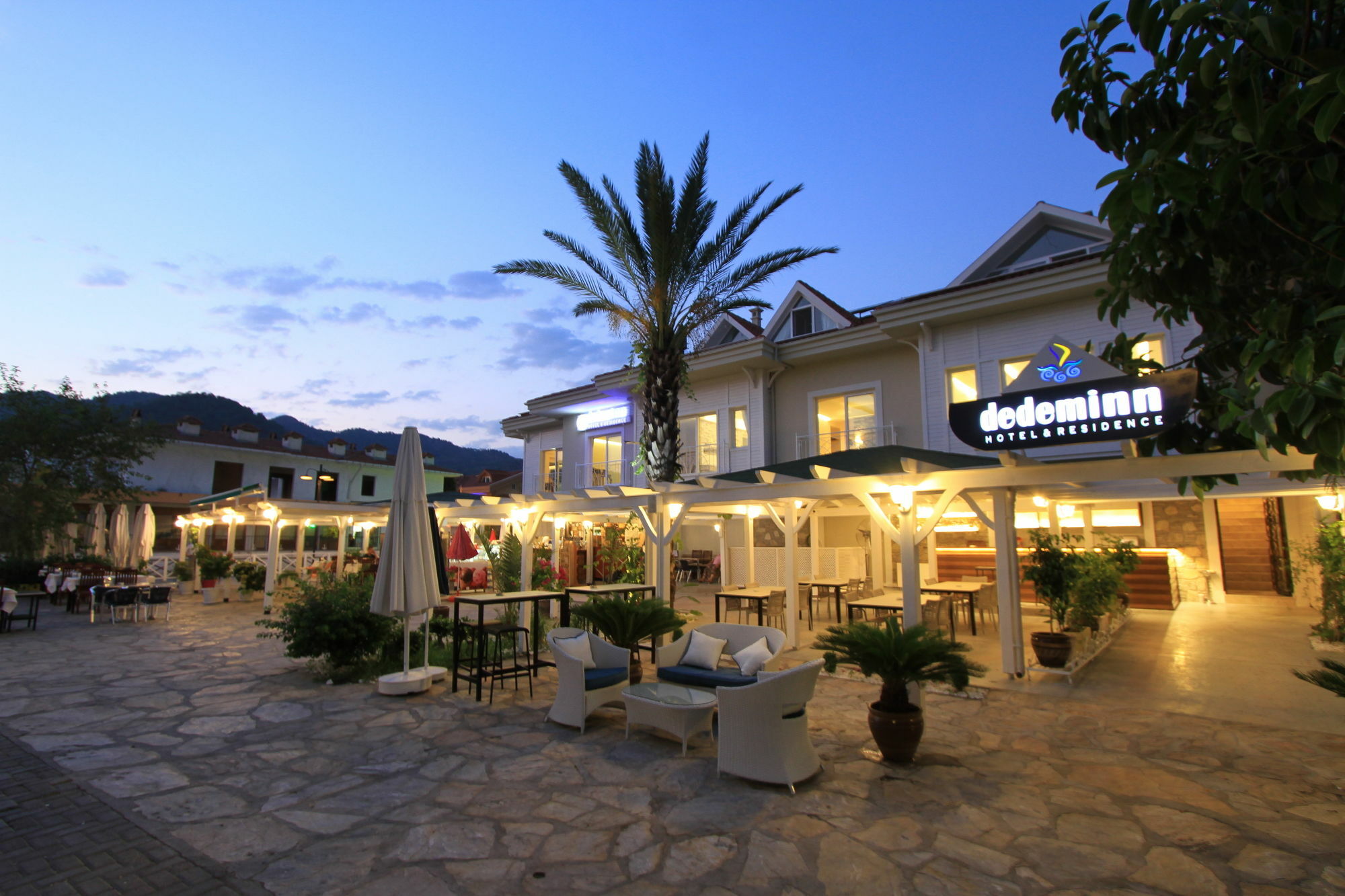 Dedeminn Marina Hotel Гьоджек Екстер'єр фото